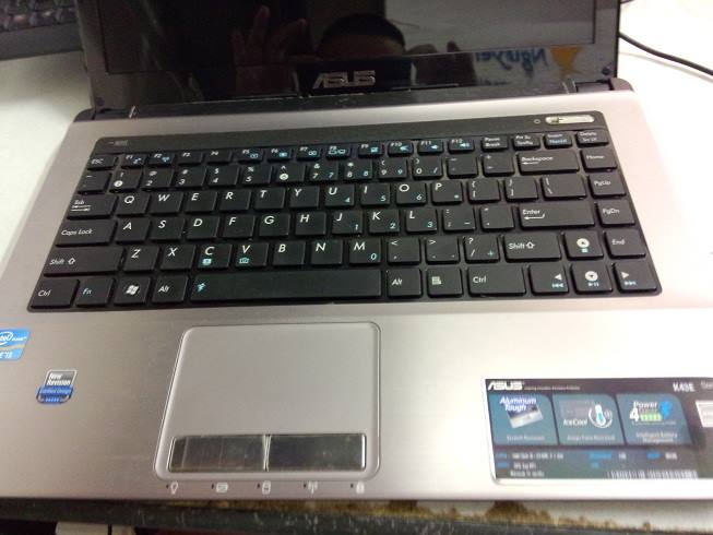 Laptop Asus K43E Core I3-2350,Ram 2GB,HDD 500GB